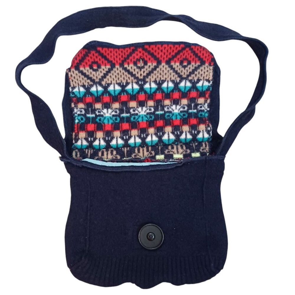 Southwestern Navy Fair Isle Knit Crossbody Bag Boho Aztec Button Flap Purse - Picture 4 of 10